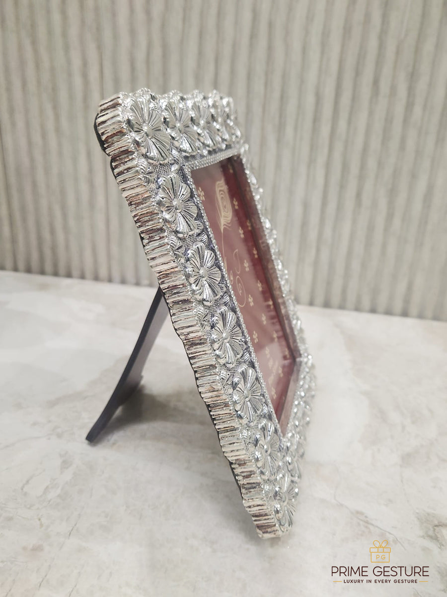 Decorative Silver Plated Photo Frame