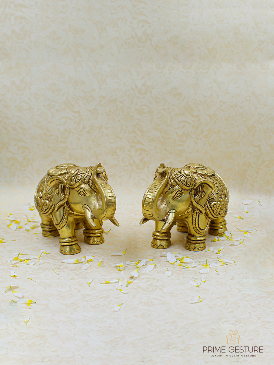Brass elephant statue pair