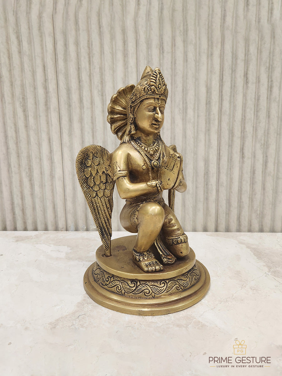 Brass Garuda statue(Namaste Pose)