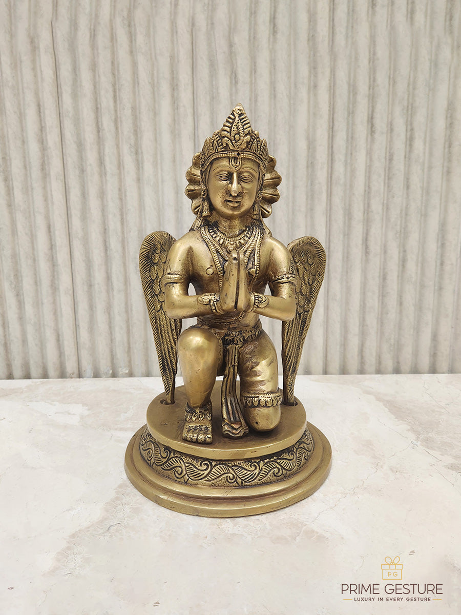Brass Garuda statue(Namaste Pose)