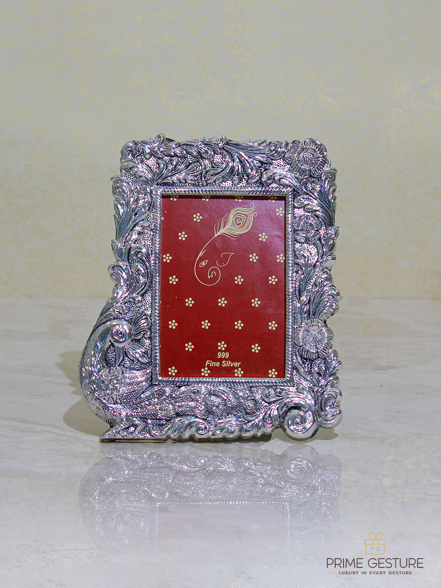 Stylish Silver Photo Frame