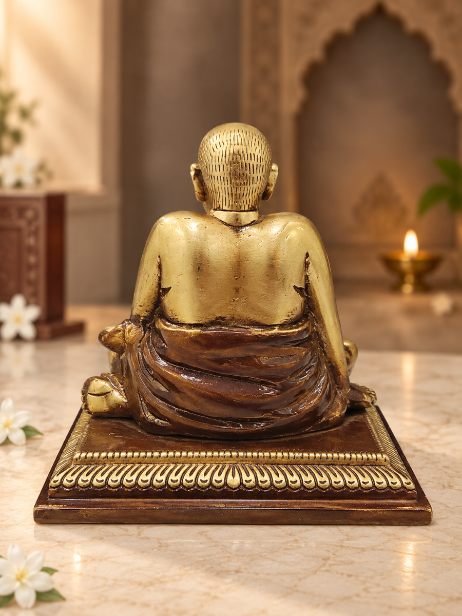 Devotional Brass Neem Karoli Baba Idol — Seated Pose