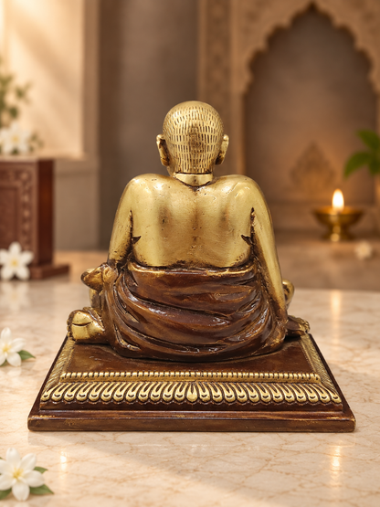 Devotional Brass Neem Karoli Baba Idol — Seated Pose