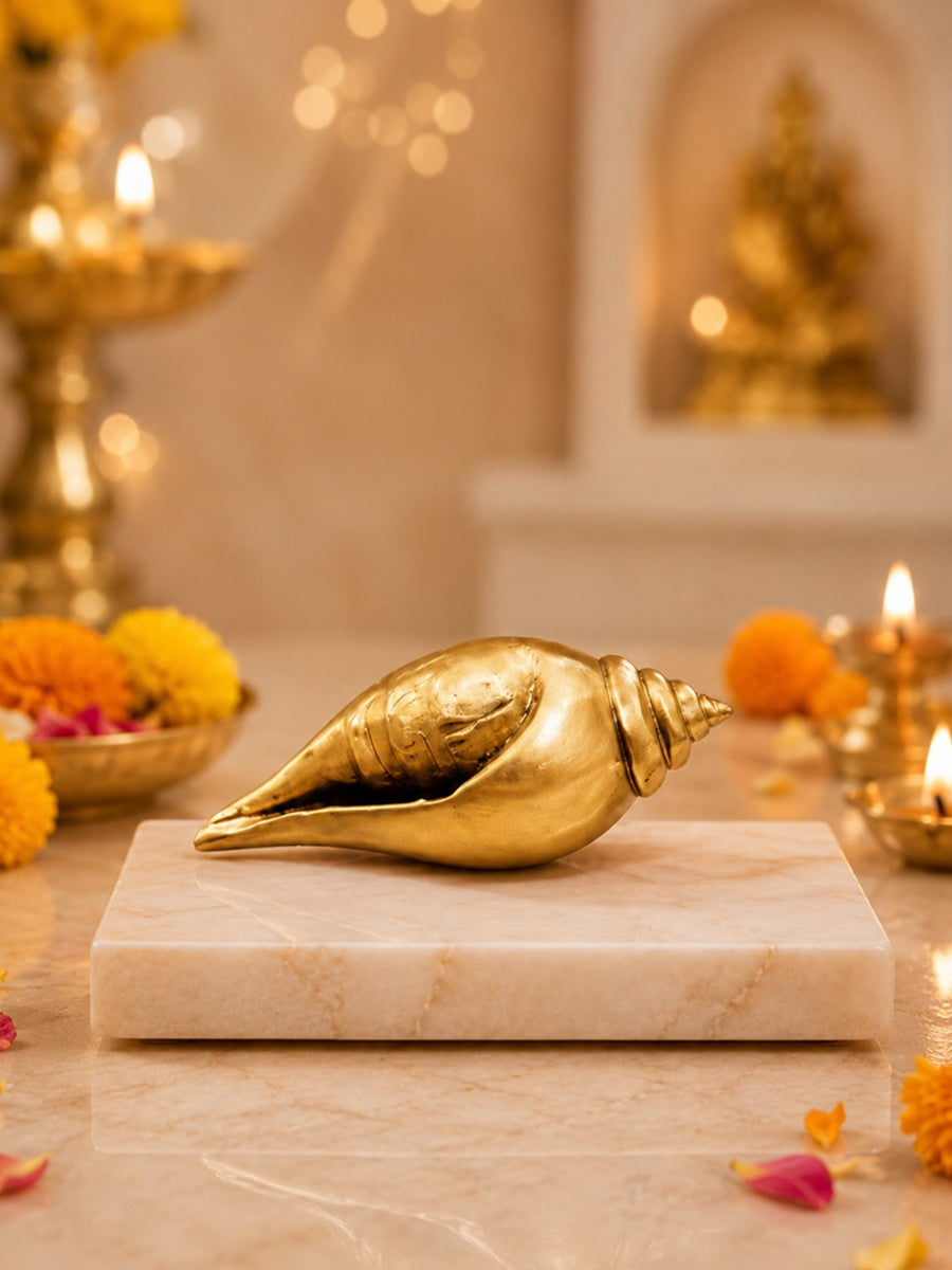 Brass Decorative Shankh Showpiece 